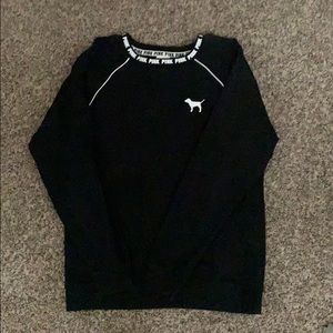 Super comfy light weight sweatshirt